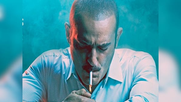 Ittefaq posters showing Akshaye Kumar smoking taken down after health department issues notice