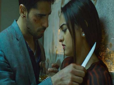 Ittefaq: Sidharth Malhotra, Akshaye Khanna and intrigue quotient make this whodunit work Ittefaq: Sidharth Malhotra, Akshaye Khanna and intrigue quotient make this whodunit work