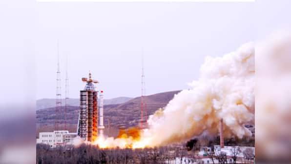 China successfully launches remote sensing satellites on a Long March-2C rocket