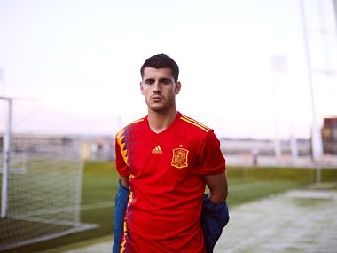 Spain's World Cup football jersey sparks controversy over alleged resemblance with 1930's Republican flag Spain's World Cup football jersey sparks controversy over alleged resemblance with 1930's Republican flag