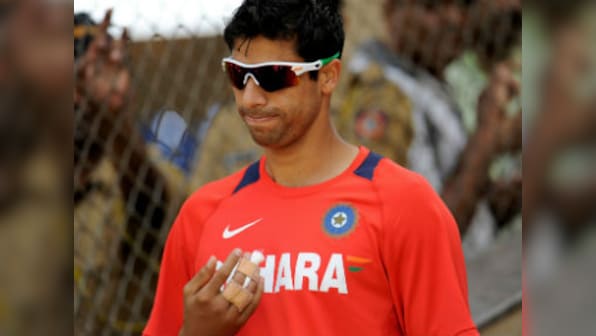 Saliva is must and vaseline is no replacement, feel Ashish Nehra, Harbhajan Singh