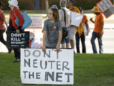 Trump administration backs FCC ruling on net neutrality repeal; but adds that it also supports free and fair internet Trump administration backs FCC ruling on net neutrality repeal; but adds that it also supports free and fair internet