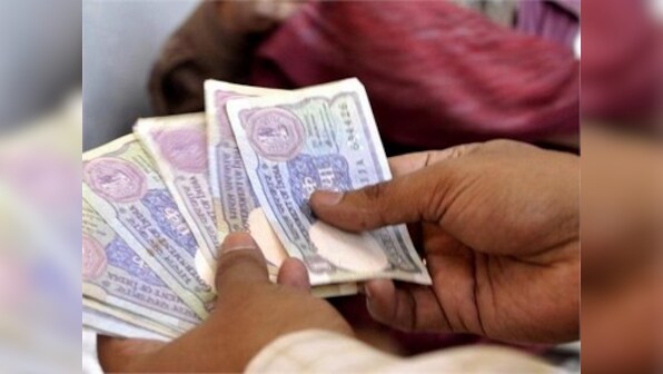Rupee to remain in 68-72 range against US dollar in short term, says UBS report