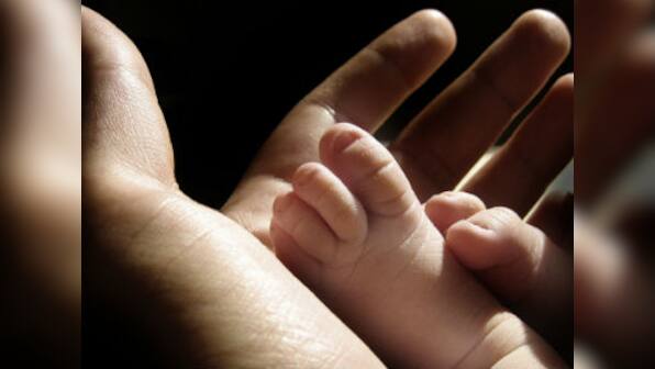 Weight gain during pregnancy may help shorter women have healthy babies