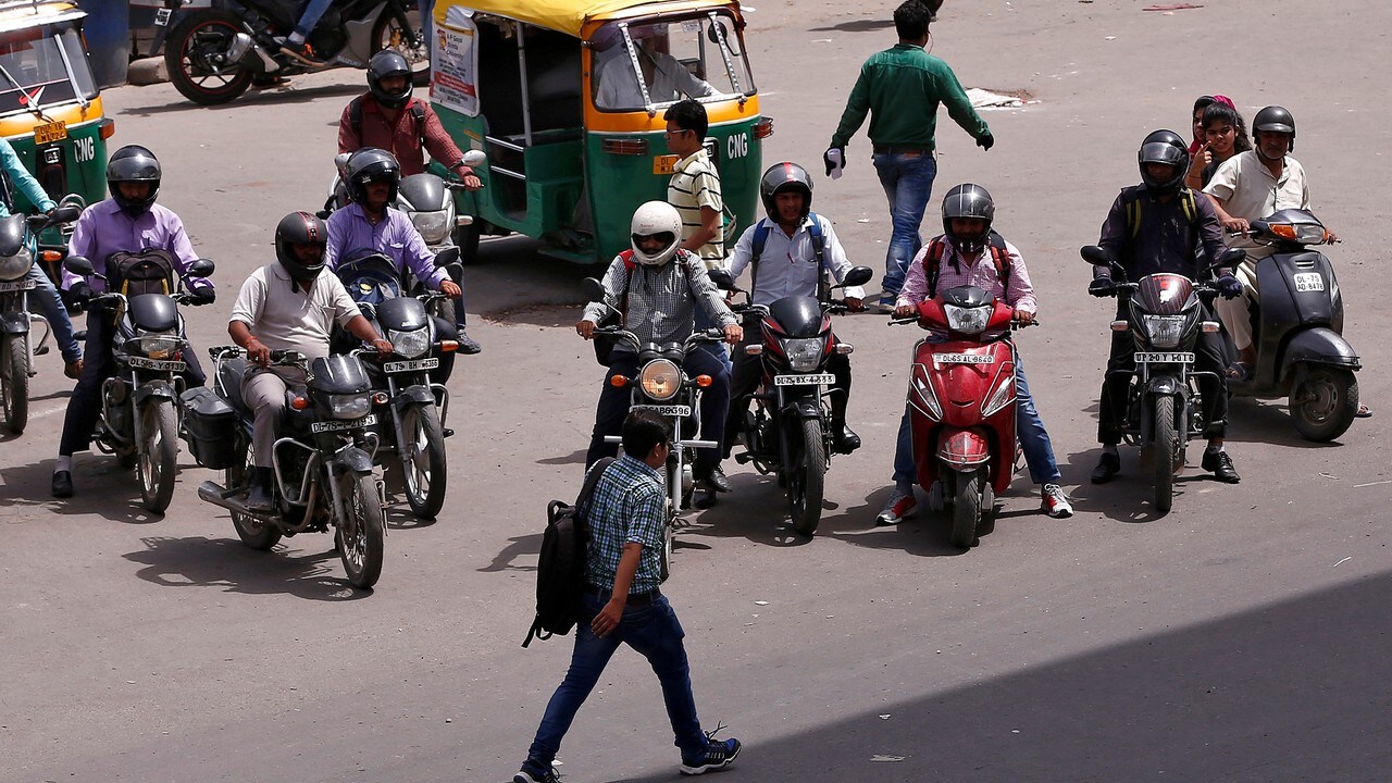 Delhi Transport Strike Updates Protesters force passengers out of cabs