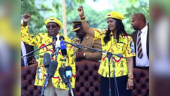 African Union says army's detention of Robert Mugabe 'seems like a coup', demands immediate return to constitutional order