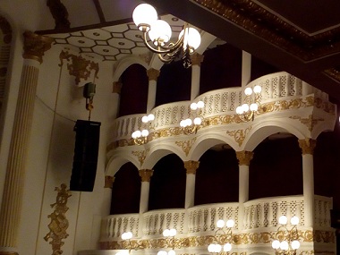 Opera in Mumbai: How a sari-clad soprano challenged harmony between image and sound Opera in Mumbai: How a sari-clad soprano challenged harmony between image and sound