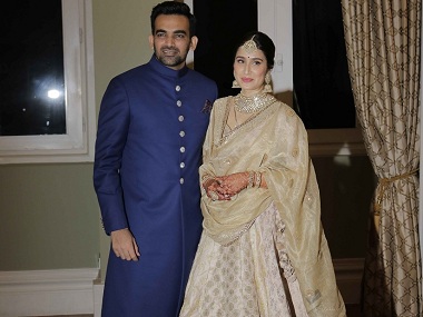 Zaheer Khan, Sagarika Ghatge wedding: Couple host grand reception; see pictures Zaheer Khan, Sagarika Ghatge wedding: Couple host grand reception; see pictures