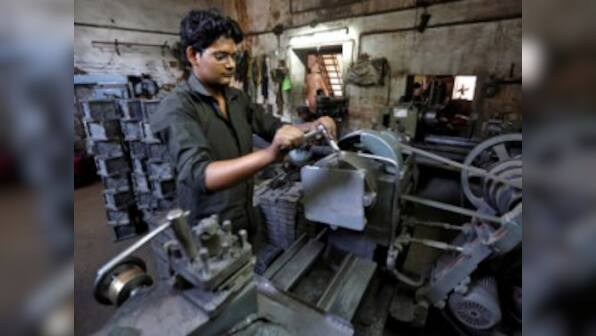 PMI: Manufacturing sector grew at a weaker pace in May, inflationary pressures pick up again amid rising oil prices