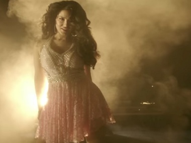 Sunny Leone reverse-graduates from 'Baby Doll' to 'Barbie Doll' in new song from Tera Intezaar Sunny Leone reverse-graduates from 'Baby Doll' to 'Barbie Doll' in new song from Tera Intezaar