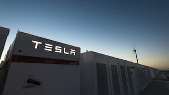 Tesla signs agreement with  Shanghai for an 860,000 square meter Gigafactory plot