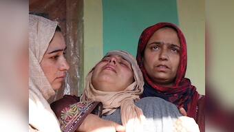 Protests erupt in Kashmir's Kupwara after taxi driver dies in firing by security forces