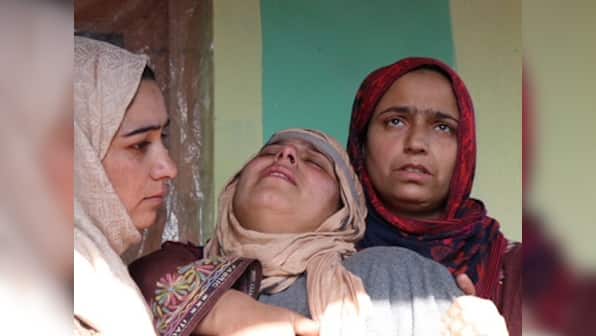 Protests erupt in Kashmir's Kupwara after taxi driver dies in firing by security forces