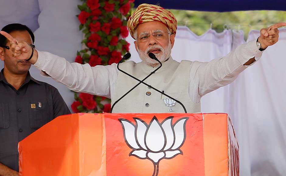 Narendra Modi in Gujarat: PM holds 'vikas rallies' in Bharuch ...