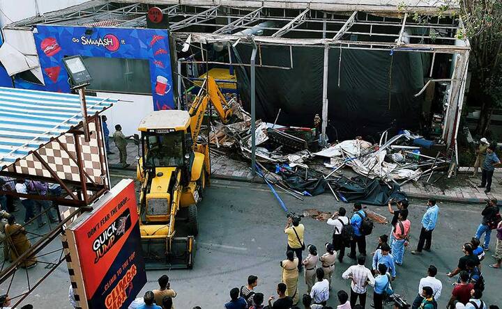 BMC demolishes structures at 314 sites, seals seven hotels in crackdown after Kamala Mills fire BMC demolishes structures at 314 sites, seals seven hotels in crackdown after Kamala Mills fire
