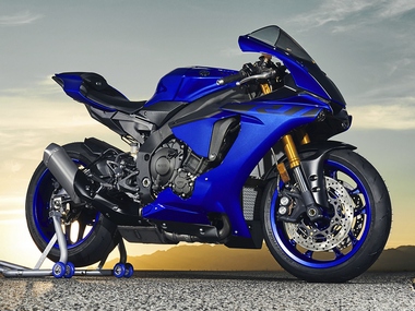 2018 Yamaha YZF-R1 superbike launched in India at Rs 20.73 lakh 2018 Yamaha YZF-R1 superbike launched in India at Rs 20.73 lakh