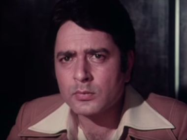 Atma Ram's Aafat: Navin Nishcol-Leena Chandavarkar starrer is a well-crafted procedural drama Atma Ram's Aafat: Navin Nishcol-Leena Chandavarkar starrer is a well-crafted procedural drama