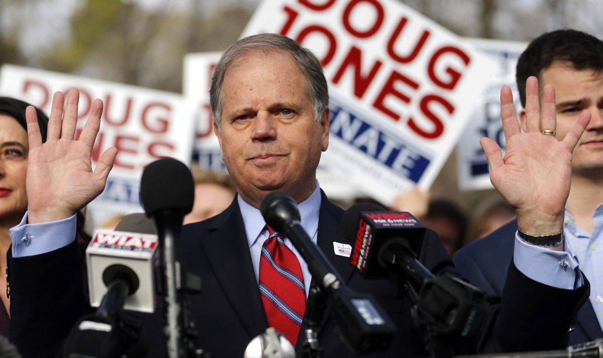 Doug Jones defeats Roy Moore in Alabama Senate race ...