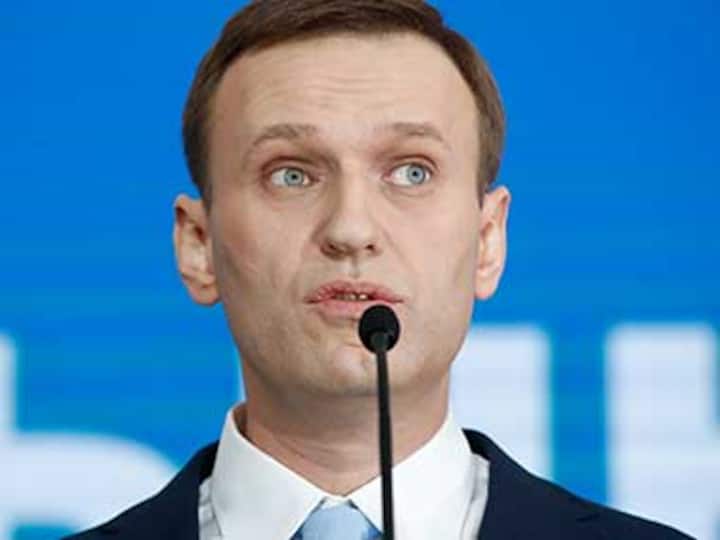 Kremlin says Russian officials should review Alexei Navalny's call for election boycott, see if it's illegal