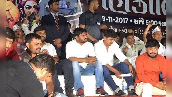 Gujarat Assembly Election 2017: No reduction in support for Hardik despite 'sex tape' controversy, BJP's efforts to woo Patidars