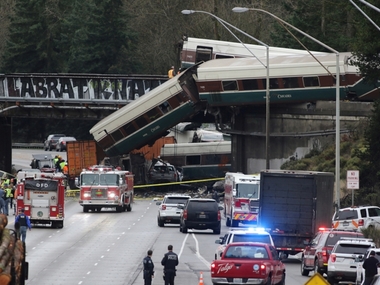 Derailed Amtrak train in Washington state was travelling 80 mph in 30 mph zone, says US transport authority Derailed Amtrak train in Washington state was travelling 80 mph in 30 mph zone, says US transport authority
