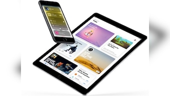 Apple releases iOS 11.2: Apple Cash Pay available in the US, bug fixes galore and a new horizontal bar to indicate Control Centre