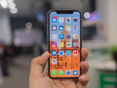 Apple makes it mandatory for all new apps to embrace the Super Retina display and the notch Apple makes it mandatory for all new apps to embrace the Super Retina display and the notch