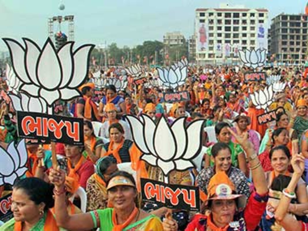 BJP top discussed political party on social media, economy dominated  discourse during Gujarat and Himachal Pradesh Assembly polls-Politics News  , Firstpost