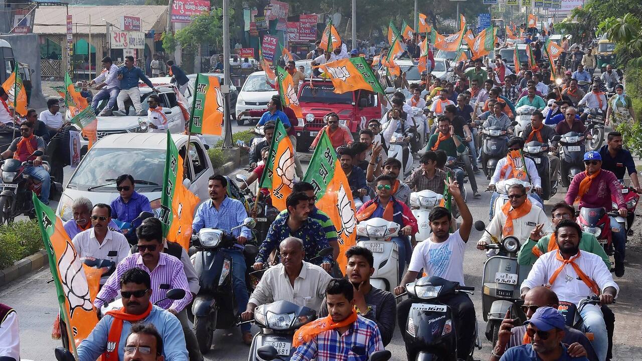 Gujarat Assembly Election 2017 Results List of constituencies won by BJP, Congress by small