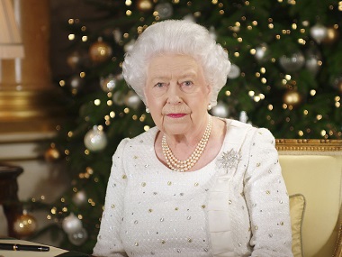 Queen Elizabeth to praise London, Manchester for response to terror attacks in annual Christmas address Queen Elizabeth to praise London, Manchester for response to terror attacks in annual Christmas address