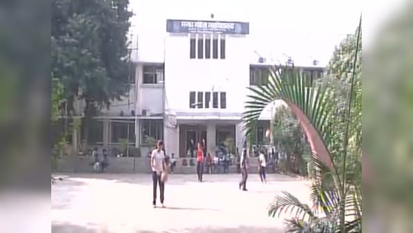 Patna's Magadh Mahila College bans jeans, Patiala suits; principal says Hindu students' attire is 'embarrassing'