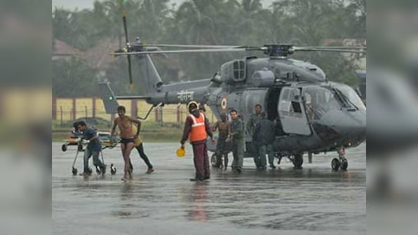 Cyclone Ockhi: Central team assessing damages meets Tamil Nadu CM K Palaniswami, visits affected areas in Chennai