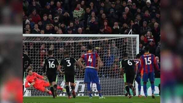 Premier League: Crystal Palace boss Roy Hodgson says Christian Benteke shouldn't have taken missed penalty