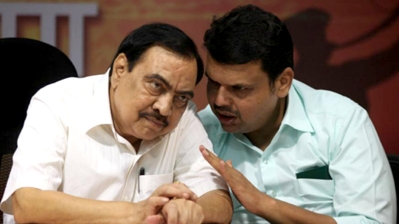 Eknath Khadse vs Devendra Fadnavis: Experience is bonus but youth may hold the aces in Maharashtra Eknath Khadse vs Devendra Fadnavis: Experience is bonus but youth may hold the aces in Maharashtra