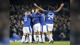 Premier League: Gylfi Sigurdsson adds to Swansea woes as Everton stay unbeaten under Sam Allardyce