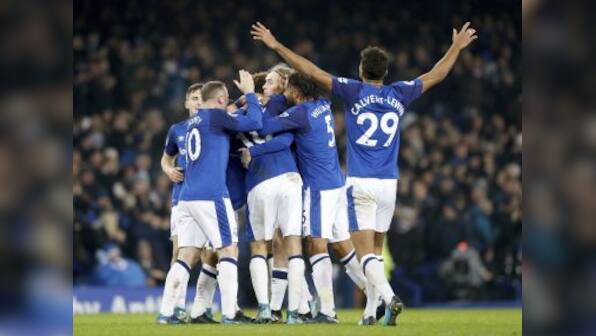 Premier League: Gylfi Sigurdsson adds to Swansea woes as Everton stay unbeaten under Sam Allardyce