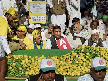 Year in review: Farmers' crisis, worsening Delhi pollution and child deaths in govt hospitals marked India's 2017 Year in review: Farmers' crisis, worsening Delhi pollution and child deaths in govt hospitals marked India's 2017