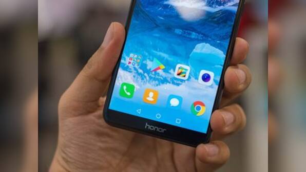 Huawei to launch the Honor View 10 globally on 8 January for €499; India pricing to be revealed later