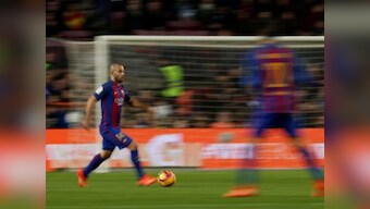 Barcelona defender Javier Mascherano closes in on move to Hebei China Fortune, says report