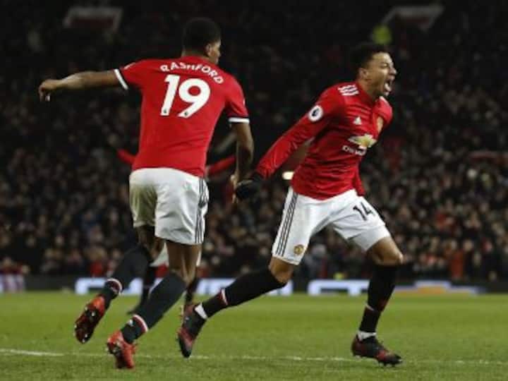 Premier League: Manchester United rescue point against Burnley; Chelsea see off Brighton and Hove Albion Premier League: Manchester United rescue point against Burnley; Chelsea see off Brighton and Hove Albion