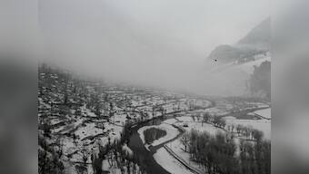 Fresh snowfall, rains disrupt life in Jammu and Kashmir; all-weather road linking Valley with rest of India suspended