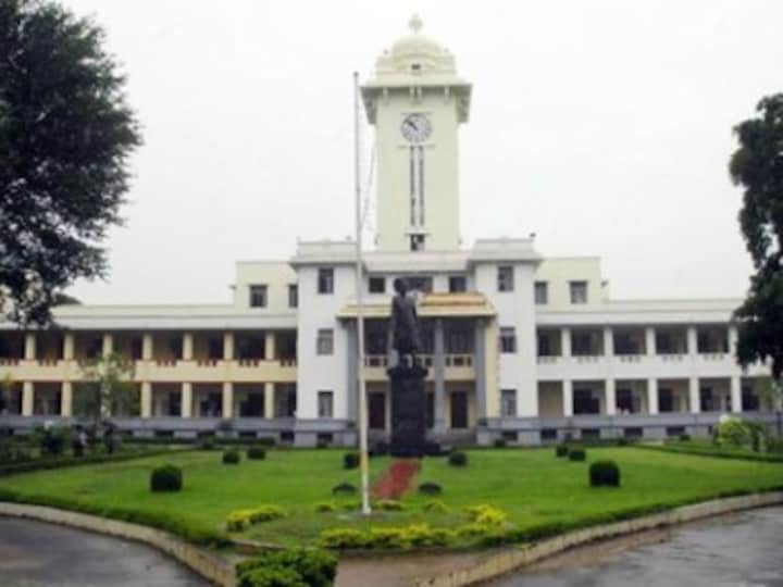 Protest against vice-chancellor turns violent at University of Kerala, SFI members clash with police