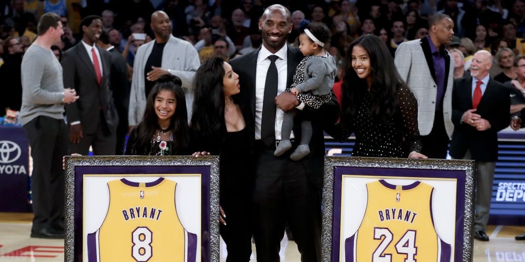 Nba Lakers Retire Legend Kobe Bryants Two Jersey Numbers In Half Time Ceremony Against 2280