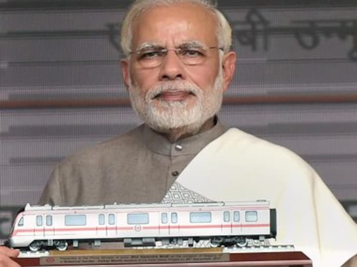 Delhi Metro's Magenta Line open to public from 5 pm; expected to ferry over 3.6 lakh commuters daily