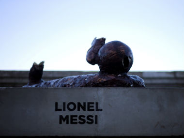 La Liga: Barcelona star Lionel Messi's statue destroyed by vandals in Argentina for second time in a year La Liga: Barcelona star Lionel Messi's statue destroyed by vandals in Argentina for second time in a year