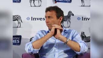 Ashes 2017: Michael Atherton says umpires should invoke laws to protect England tailenders from short-pitched bowling