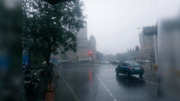 IMD predicts heavy rain in parts of Maharashtra, coastal AP, Telangana; lighting likely to occur over Odisha, Andaman and Nicobar Islands