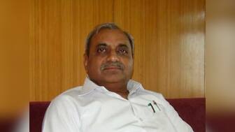 Nitin Patel agrees to take charge after Amit Shah assures him of a portfolio fitting his 'stature'