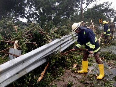 Cyclone Ochki: Lakshadweep MP says island suffered a loss of Rs 500 crore, seeks Centre's assistance Cyclone Ochki: Lakshadweep MP says island suffered a loss of Rs 500 crore, seeks Centre's assistance