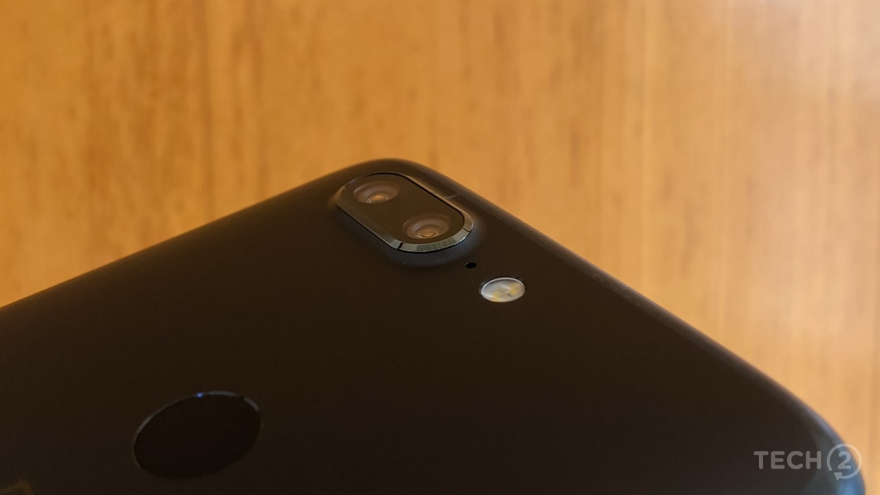 The camera setup is different from the OnePlus 5.